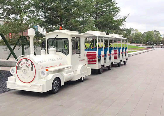 房地產(chǎn)樓盤(pán)專用中型火車(chē)