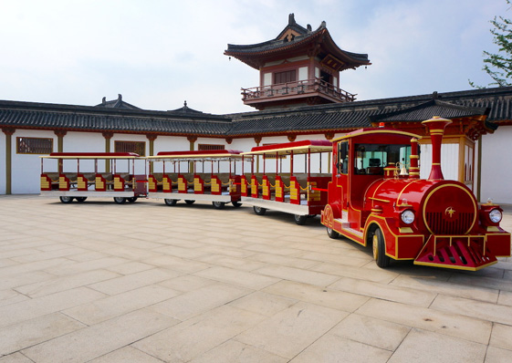 鋰電池觀光小火車 鋰電池觀光小火車