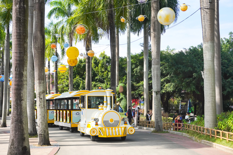 景區(qū)小火車(chē)